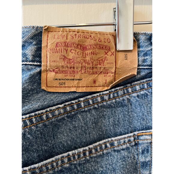 Urban Outfitters x Levis 501 Urban Renewal Upcycled Denim Jean Mini Skirt - Picture 4 of 7